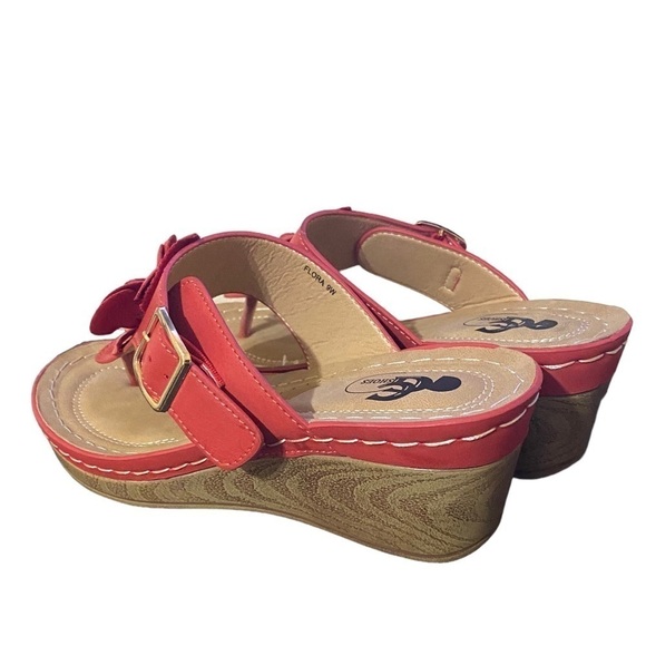 GC Sydney Rosette Padded Thong Wedge Sandals, Women’s 9W Coral NWOT - Picture 6 of 13